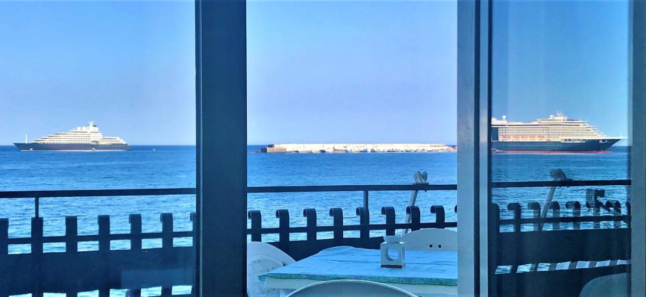Vacanzenaxos - Casa Frontemare Appartement Giardini-Naxos Buitenkant foto
